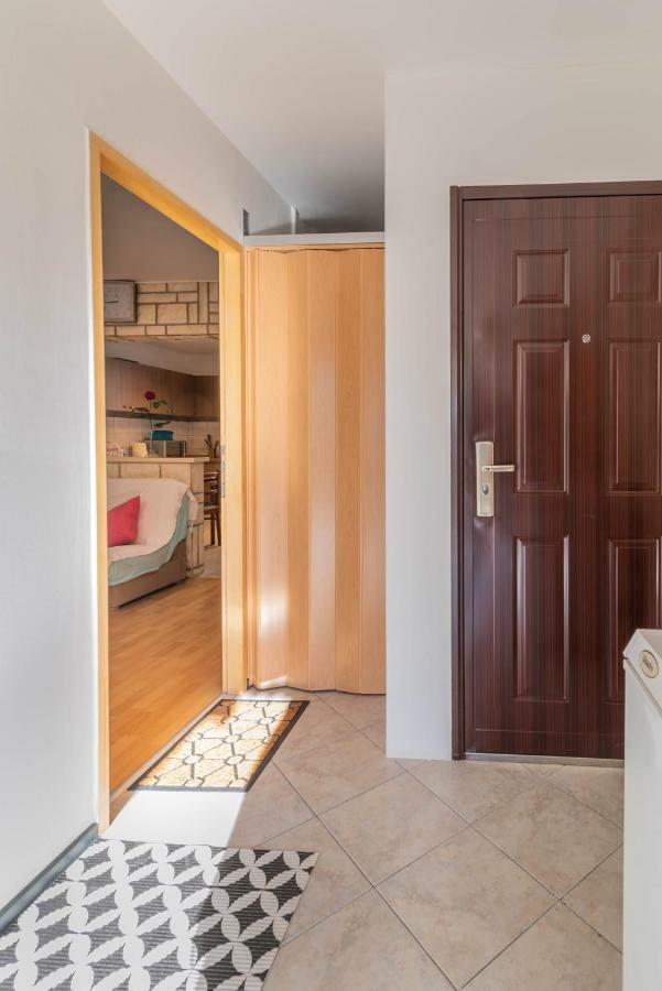 Nostress Apartment Pula Ngoại thất bức ảnh