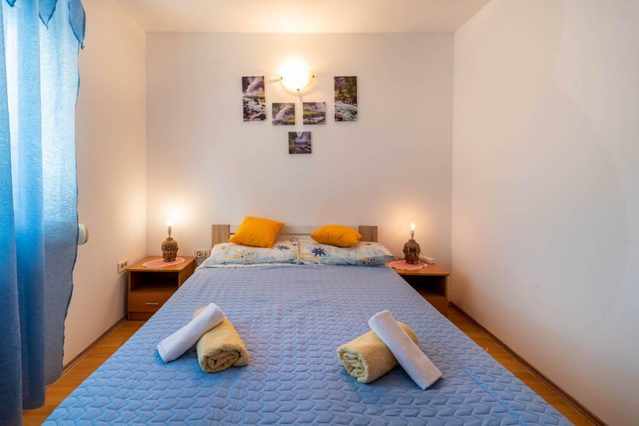 Nostress Apartment Pula Ngoại thất bức ảnh