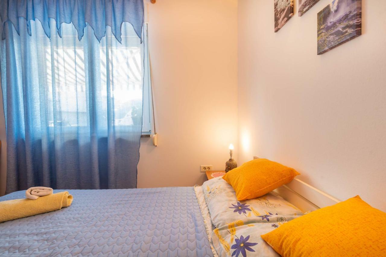 Nostress Apartment Pula Ngoại thất bức ảnh